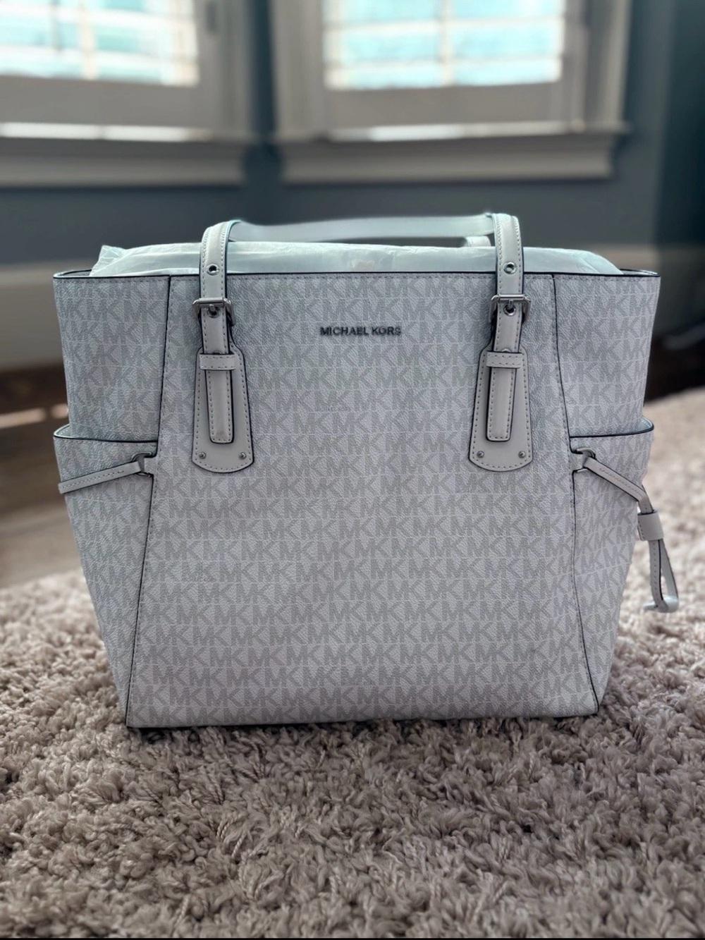 Michael Kors Voyager Large Bright White Logo Tote